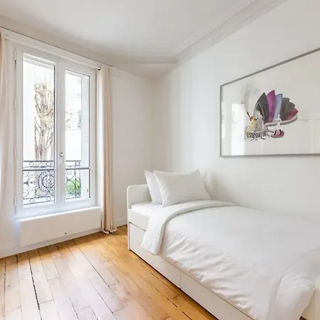 Tour Eiffel - Invalides - Renove Apartamento *